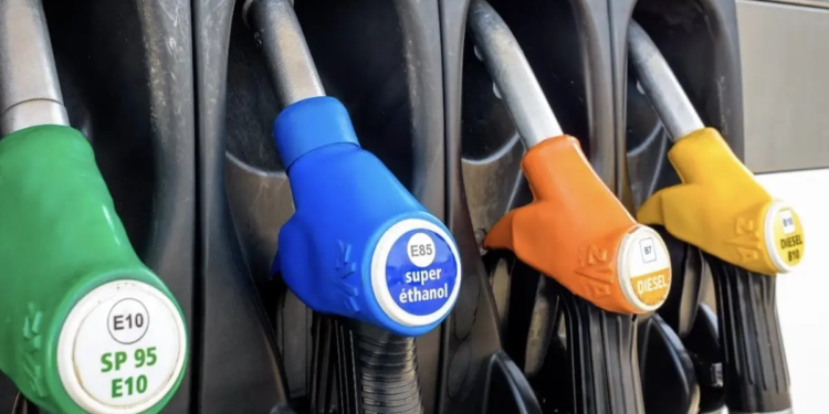 Vakantie naar Frankrijk? Deze goedkope Franse brandstof kan je motor beschadigen