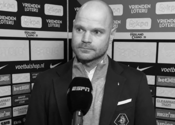 Hugo Borst onthult: ‘Rob Dieperink (38) had grote problemen’