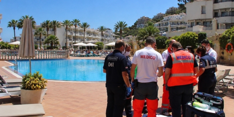 Meisje (3) overlijdt tijdens vakantie in tragedie die elke ouder vreest
