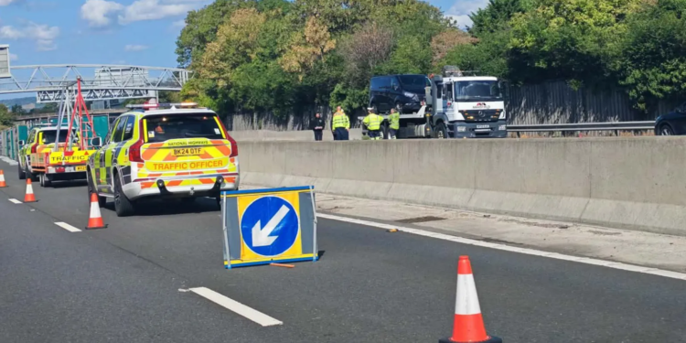 Drama op snelweg: meisje meerdere keren aangereden door passerende auto’s
