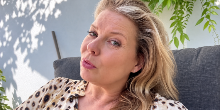 Schokkend nieuws rond Babette van Veen (58): zorgen om haar gezondheid