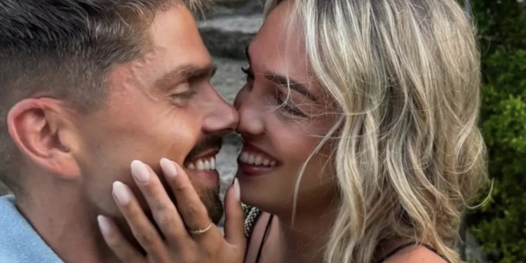 ZIEN: Vriendin André Hazes heeft een nieuwe look – de zanger zijn reactie is geweldig!