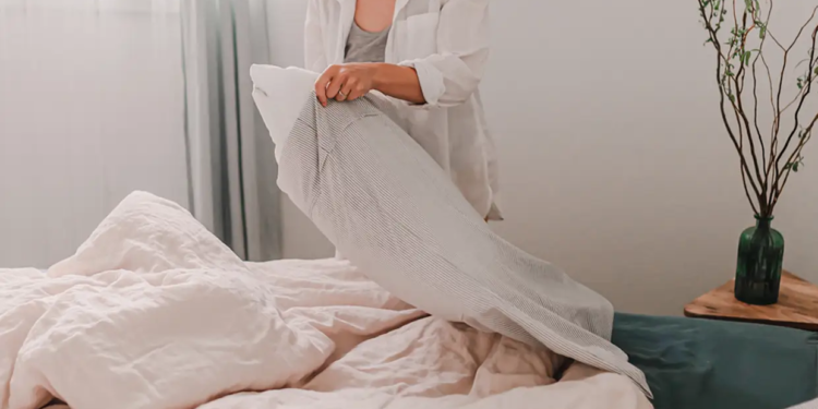 Dít gebeurt er als je je bed niet vaak genoeg verschoont
