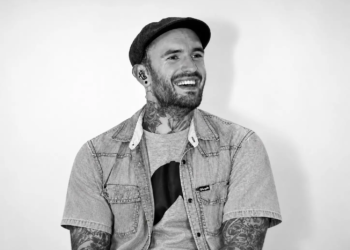 Zanger en eerste winnaar ‘The Voice’ Ben Saunders (43) overleden
